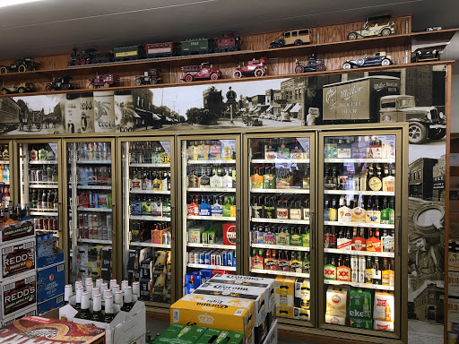 Liquor Store «Broadway Liquors», reviews and photos, 804 Broadway, Chesterton, IN 46304, USA