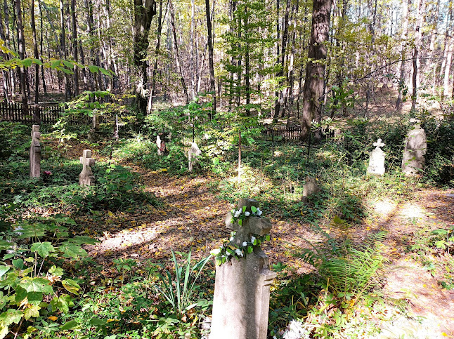 Körtvélyesi erdei temető