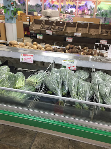 Grocery Store «Ben Thanh Plaza and Central Market», reviews and photos, 1818 E Pioneer Pkwy #100, Arlington, TX 76010, USA