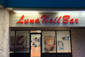 Luna Nail Bar