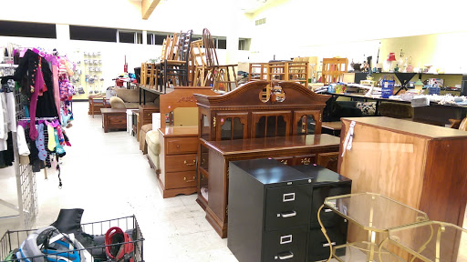 Thrift Store «MAJ-R Thrift & Discount», reviews and photos, 7506 Raytown Rd, Raytown, MO 64138, USA