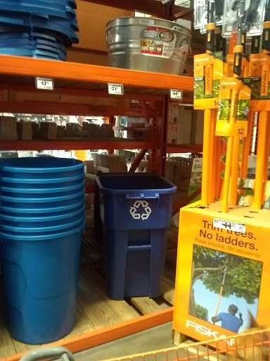 Home Improvement Store «The Home Depot», reviews and photos, 200 N Courtenay Pkwy, Merritt Island, FL 32953, USA