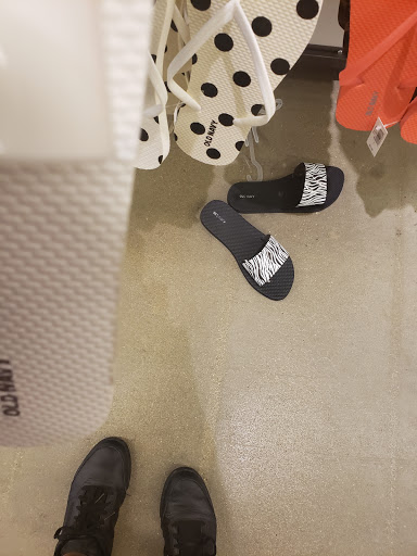 Clothing Store «Old Navy», reviews and photos, 5910 W 86th St, Indianapolis, IN 46278, USA