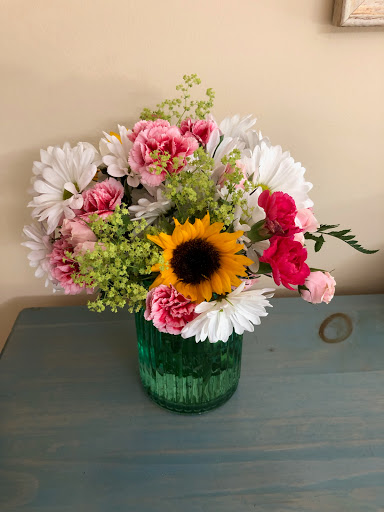 Florist «The Flower Cart», reviews and photos, 13-20 River Rd, Fair Lawn, NJ 07410, USA