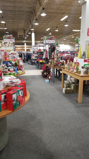 Clothing Store «Burlington Coat Factory», reviews and photos, 31940 Gratiot Ave, Roseville, MI 48066, USA