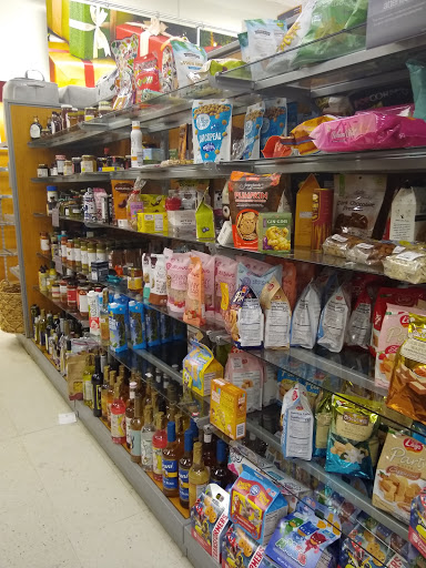 Shopping Mall «North Andover Mall», reviews and photos, 350 Winthrop Ave, North Andover, MA 01845, USA