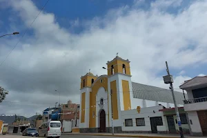 Plaza de Armas Santa Cruz de Flores image