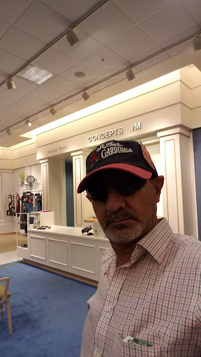 Department Store «Von Maur», reviews and photos, 2 Fountain Grass Dr, Lake St Louis, MO 63367, USA