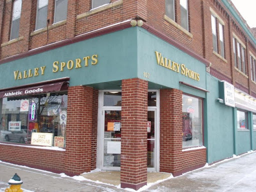 Valley Sports, 102 1st Ave W, Shakopee, MN 55379, USA, 