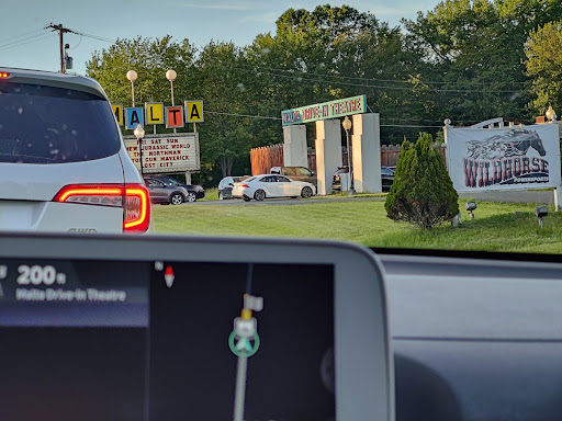 Drive-in Movie Theater «Malta Drive-In Theatre», reviews and photos, 2785 U.S. 9, Malta, NY 12020, USA
