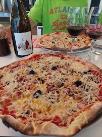 Plats et boissons du Pizzeria Pizza E vino à Cahors - n°2
