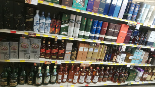 Liquor Store «Circus Wines Beer & Spirits», reviews and photos, 56 Newman Springs Rd, Red Bank, NJ 07701, USA