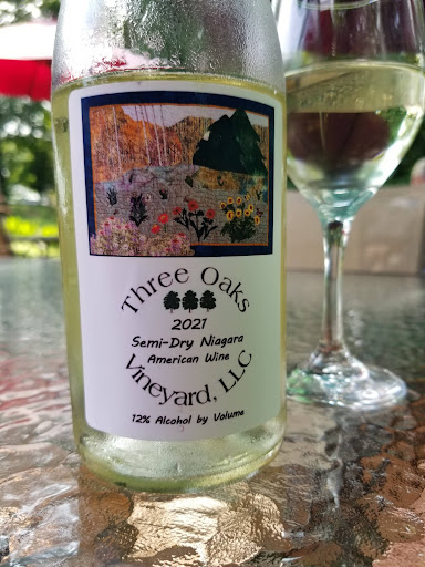 Winery «Three Oaks Vineyard LLC», reviews and photos, 1591 Crosley Rd, Granville, OH 43023, USA