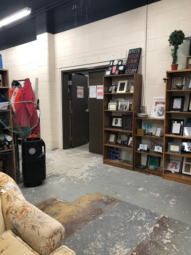 Thrift Store «The Hope Center», reviews and photos