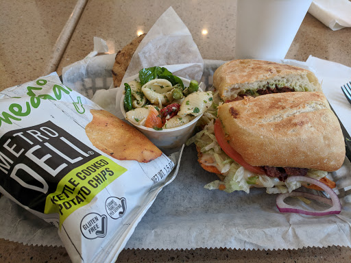 Sandwich Shop «The Picnic Basket», reviews and photos, 501 N Milwaukee Ave, Libertyville, IL 60048, USA