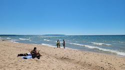 Foto di Esch Beach ubicato in zona naturale