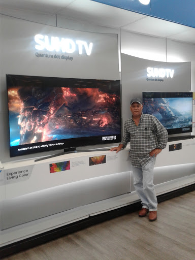 Electronics Store «Best Buy», reviews and photos, 869 N E Mall Blvd, Hurst, TX 76053, USA