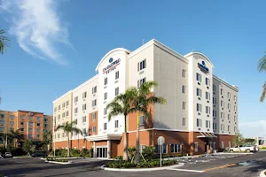 Candlewood Suites Miami Exec Airport - Kendall, an IHG Hotel image