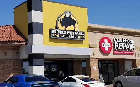 Buffalo Wild Wings image