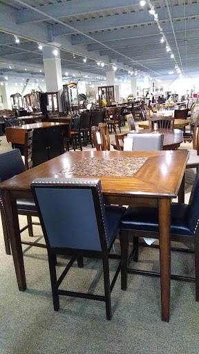 Furniture Store «Adams Furniture», reviews and photos, 394 2nd St, Everett, MA 02149, USA