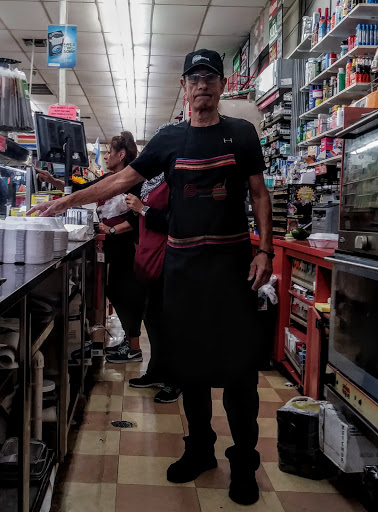 Grocery Store «M & L Food Market», reviews and photos, 7446 Collins Ave, Miami Beach, FL 33141, USA