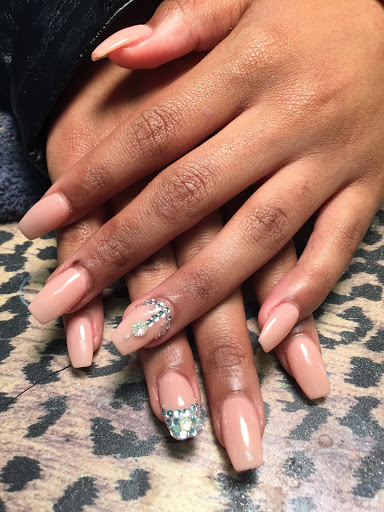 Beauty Salon «Flash Hair & Nail Salon», reviews and photos, 7 S Broad St, Trenton, NJ 08608, USA