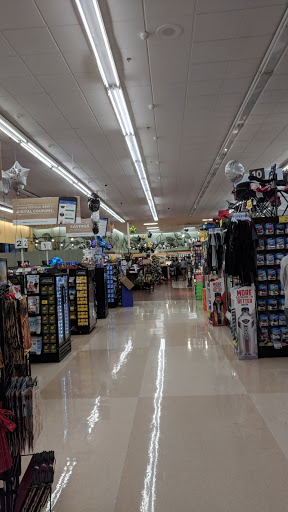 Grocery Store «Ralphs», reviews and photos, 1121 N Harbor Blvd, Fullerton, CA 92832, USA