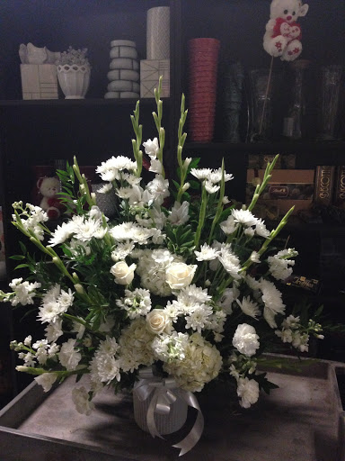 Florist «Flowers By Pouparina», reviews and photos, 7701 W 26th Ave #7, Hialeah, FL 33016, USA