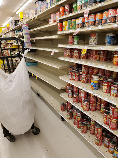 Grocery Store «Fresco y Más», reviews and photos, 3701 NW 7th St, Miami, FL 33126, USA