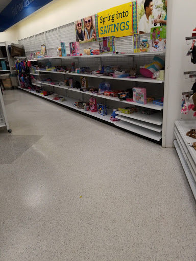 Clothing Store «Ross Dress for Less», reviews and photos, 1023 Edwards Ferry Rd NE, Leesburg, VA 20176, USA