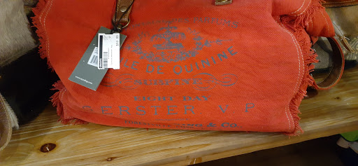 Store «Cahoots-Two Gals General Store», reviews and photos, 53 N Main St #100, Crossville, TN 38555, USA