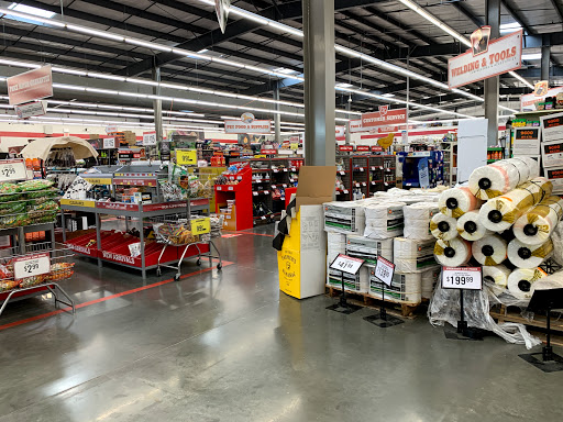 Home Improvement Store «Tractor Supply Co.», reviews and photos, 448 Old Brunerstown Rd, Shelbyville, KY 40065, USA