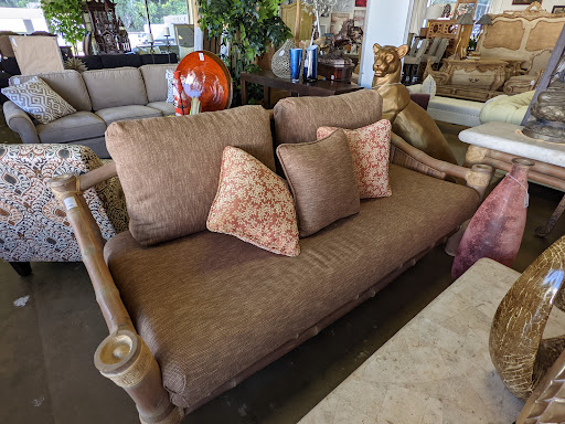 Thrift Store «Upscale Resale», reviews and photos, 23501 Ridge Route Dr # G, Laguna Hills, CA 92653, USA