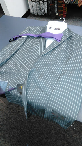 Shopping Mall «Coliseum Crossing Shopping Center», reviews and photos, 91 Coliseum Crossing, Hampton, VA 23666, USA