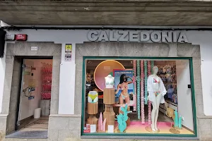 Calzedonia image