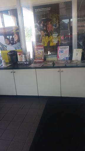 Auto Repair Shop «Meineke Car Care Center», reviews and photos, 8478 Seminole Blvd, Seminole, FL 33772, USA