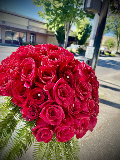 Florist «Lake O. Floral», reviews and photos, 397 N State St, Lake Oswego, OR 97034, USA