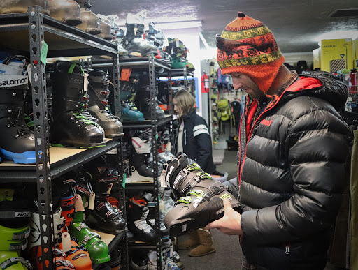 Outdoor Sports Store «The Gear Room», reviews and photos, 2258 Fort Union Blvd, Cottonwood Heights, UT 84121, USA