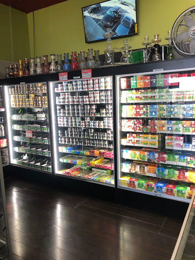 Tobacco Shop «The House of Vape and Smoke», reviews and photos, 944 W 6th St #114, Corona, CA 92882, USA