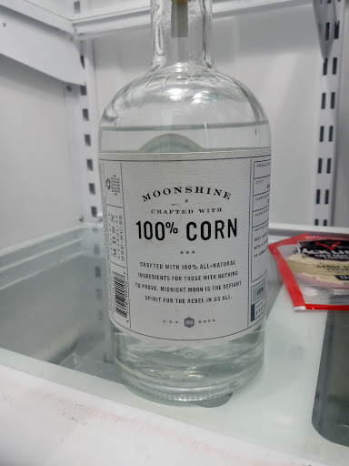 Liquor Store «Mountair Liquor Store», reviews and photos, 5246 W Colfax Ave, Lakewood, CO 80214, USA