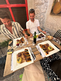 Plats et boissons du Restaurant français Le Variétés à Les Baux-de-Provence - n°10