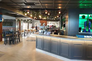 The Phat Duck Brew Bar & Kitchen image