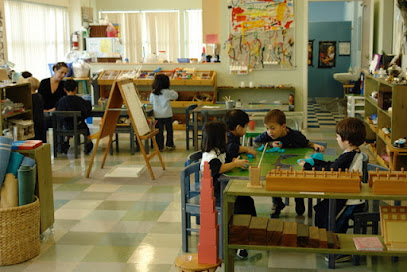 Ark Elementary Montessori Reggio School & Noah's Ark Preschool