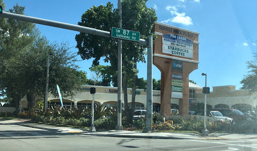 Liquor Store «Sunset Corners Wines & Liquors», reviews and photos, 8701 SW 72nd St, Miami, FL 33173, USA