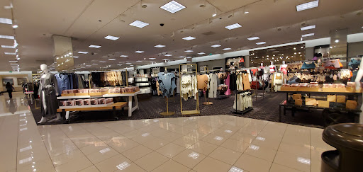 Department Store «Nordstrom Broadway Plaza in Walnut Creek», reviews and photos, 1200 Broadway Plaza, Walnut Creek, CA 94596, USA