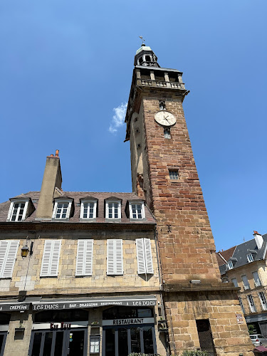 Agence de voyages Tour Jacquemart Moulins