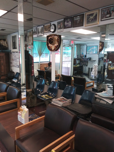 Barber Shop «Escobar Barber Shop», reviews and photos, 803 SW 5th Ave, Miami, FL 33130, USA