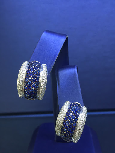 Jewelry Store «Highlands Jewelers-- Jewelery Repair», reviews and photos, 3830 Valley Centre Dr #706, San Diego, CA 92130, USA