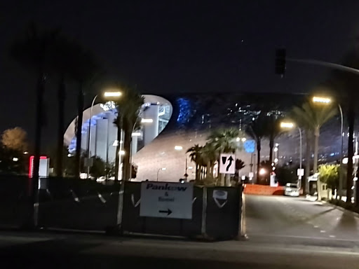 Liquor Store «Forum Liquors», reviews and photos, 801 S Prairie Ave, Inglewood, CA 90301, USA