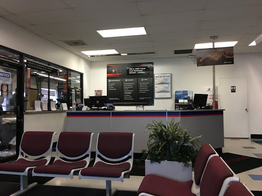 Tire Shop «Firestone Complete Auto Care», reviews and photos, 13500 SW Pacific Hwy, Tigard, OR 97223, USA